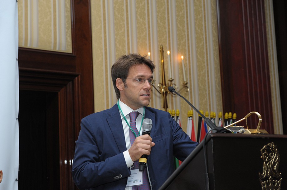 Eugenio Bettella (Rödel & Partner) beim 19. Ghorfa Wirtschaftsforum 2016