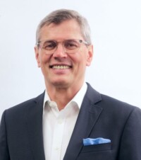 Mr. Uwe Stupperich